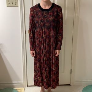 🌷3 for$25🌷Molly Malloy Petite, US 8, Burgundy Vintage Plaid Floral Midi Dress